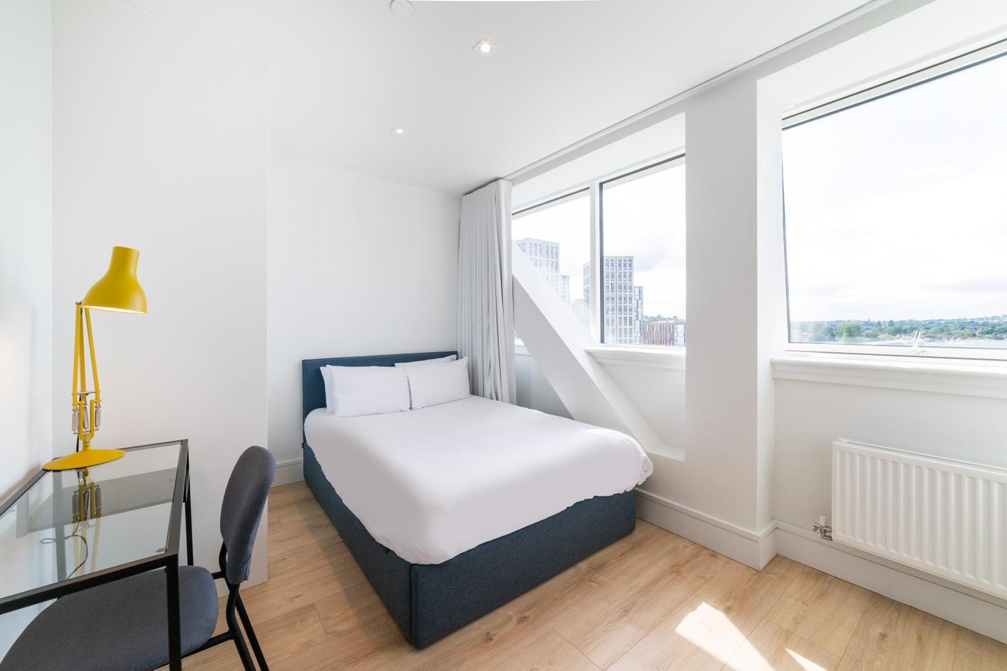 Stylish Retreats On Olympic Way Lejlighed London Eksteriør billede
