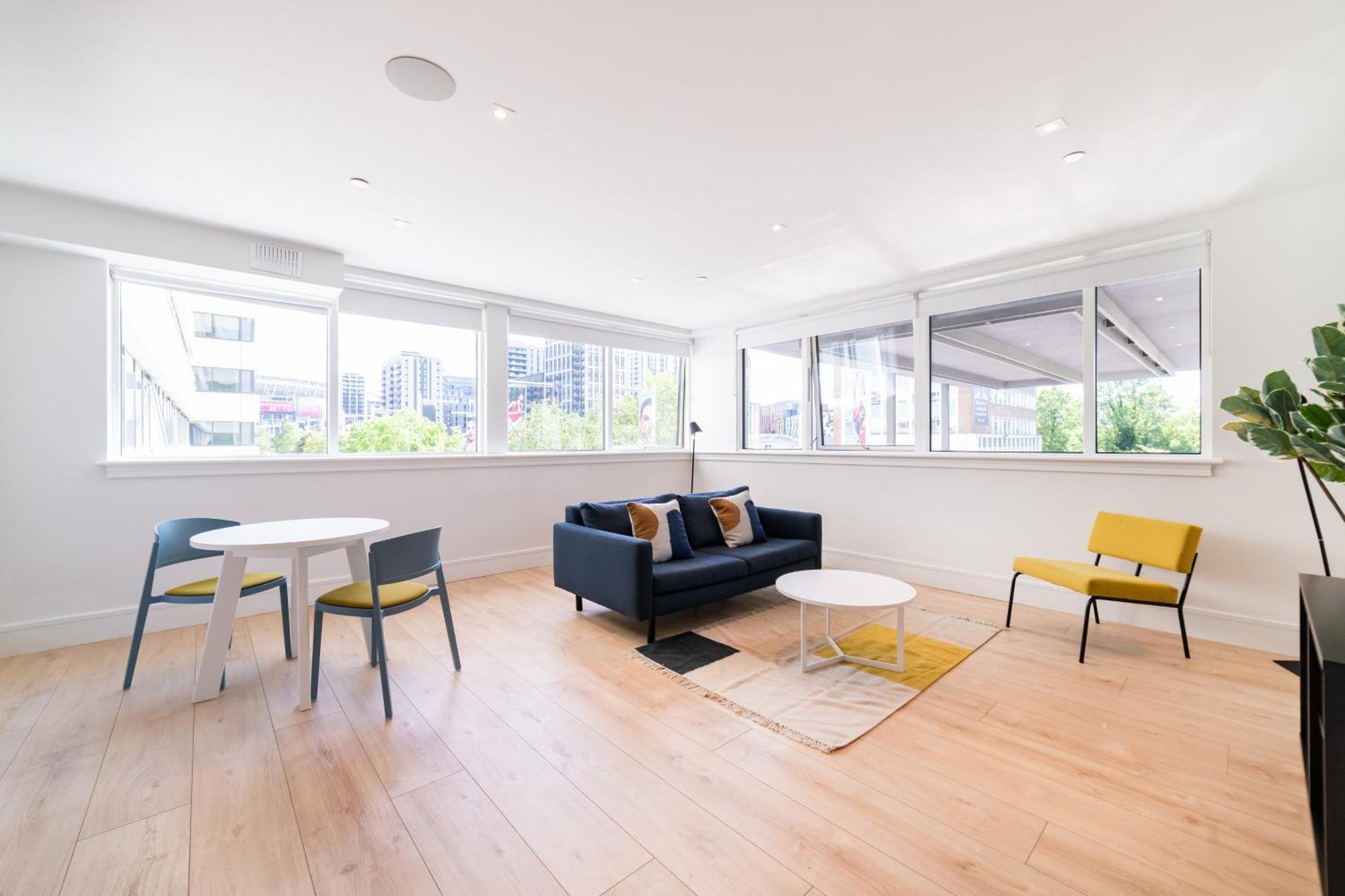 Stylish Retreats On Olympic Way Lejlighed London Eksteriør billede