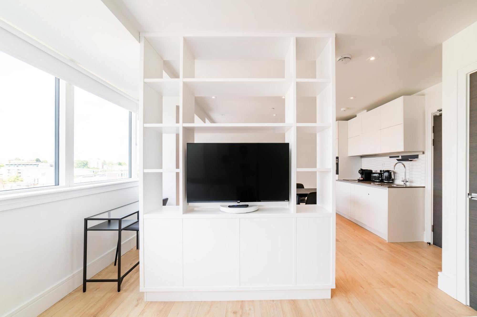 Stylish Retreats On Olympic Way Lejlighed London Eksteriør billede