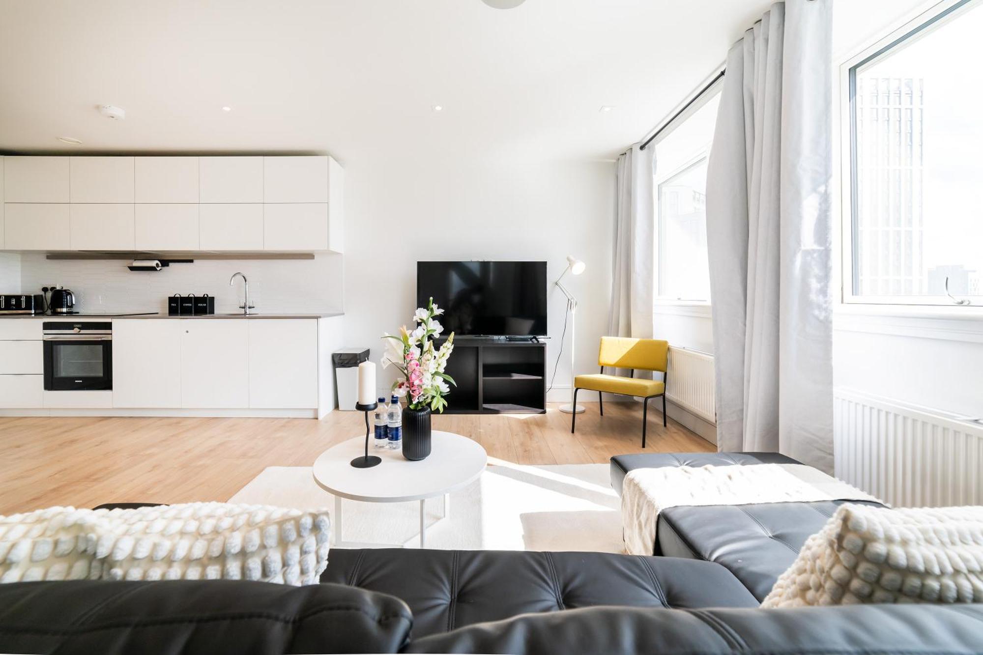 Stylish Retreats On Olympic Way Lejlighed London Eksteriør billede
