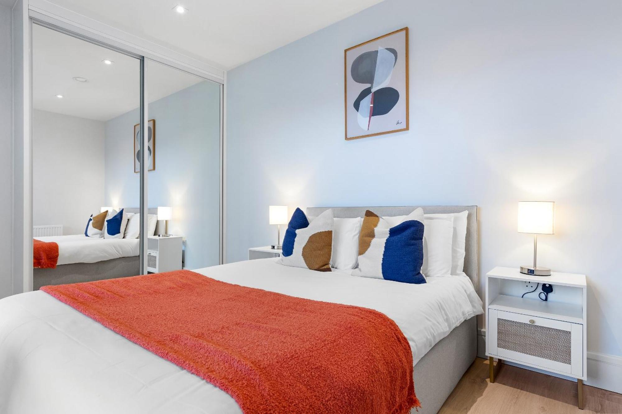 Stylish Retreats On Olympic Way Lejlighed London Eksteriør billede