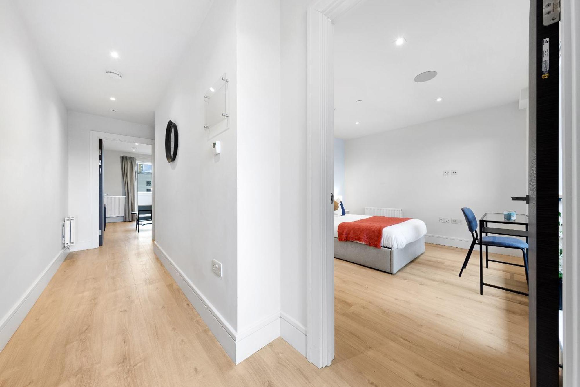 Stylish Retreats On Olympic Way Lejlighed London Eksteriør billede